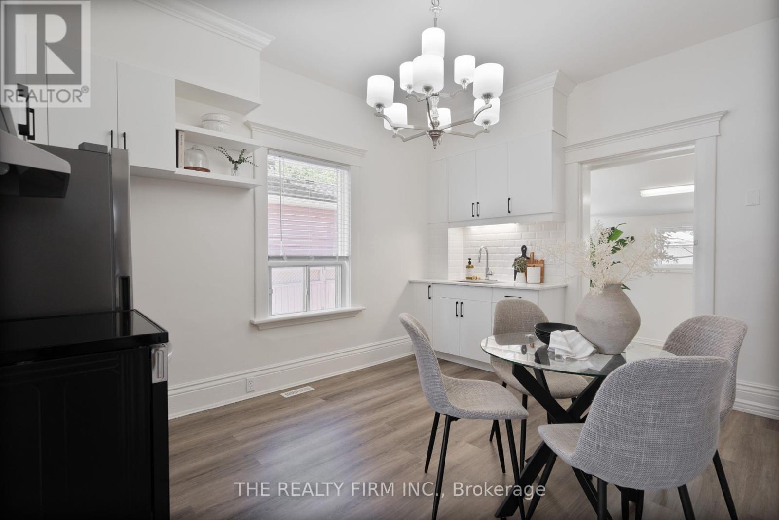 1118 Trafalgar Street, London East, Ontario  N5Z 1G8 - Photo 9 - X12441506