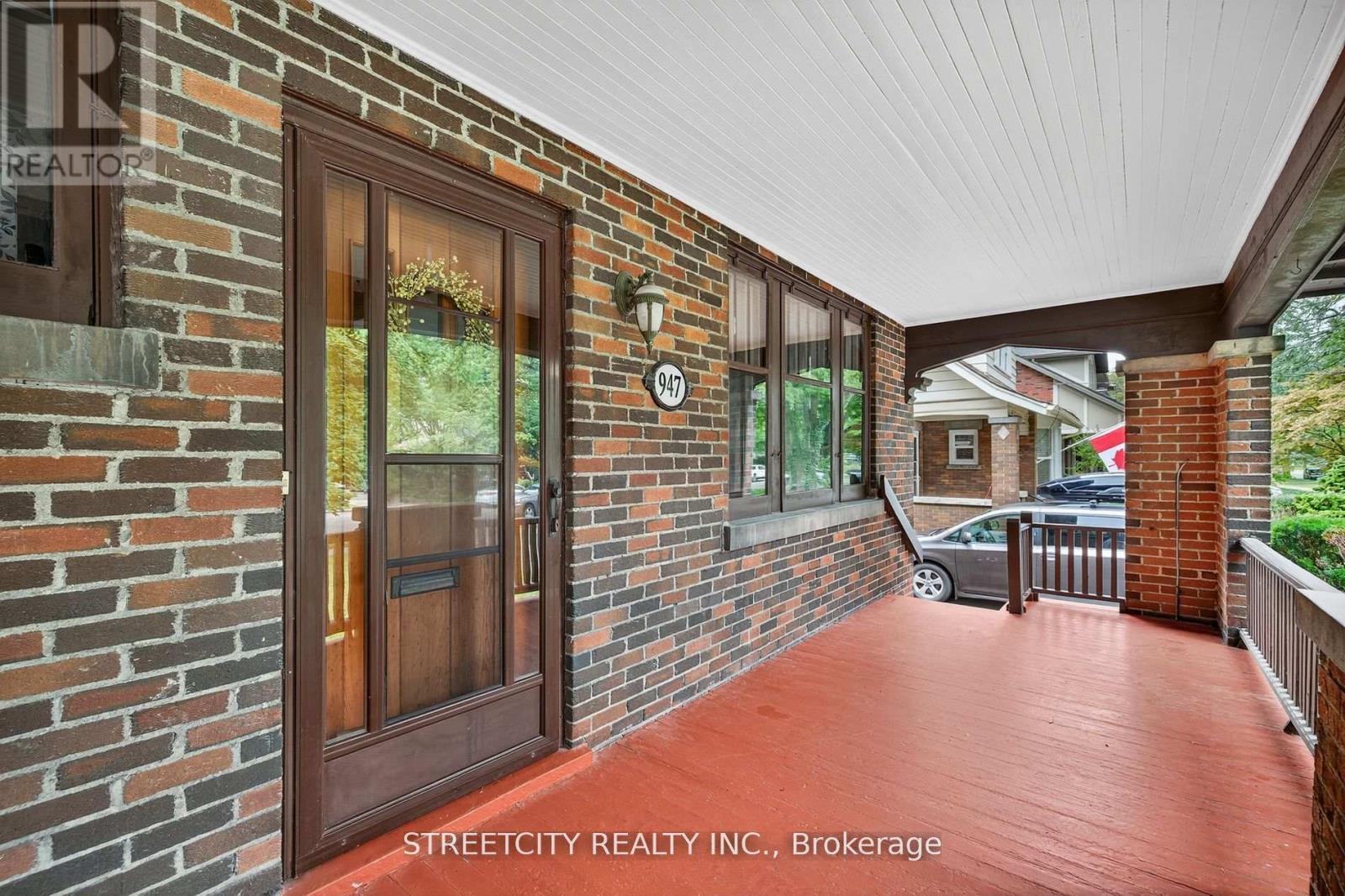 947 Maitland Street, London East, Ontario  N5Y 2X3 - Photo 5 - X12441519