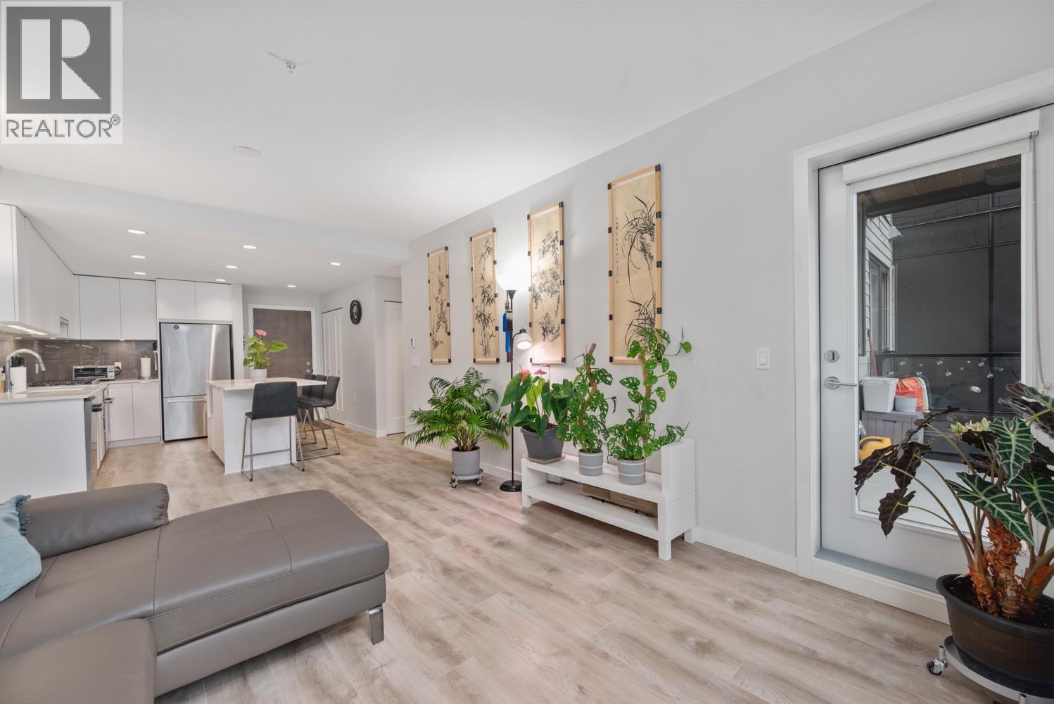 407 615 Cottonwood Avenue, Coquitlam, British Columbia  V3J 2S5 - Photo 8 - R3054729