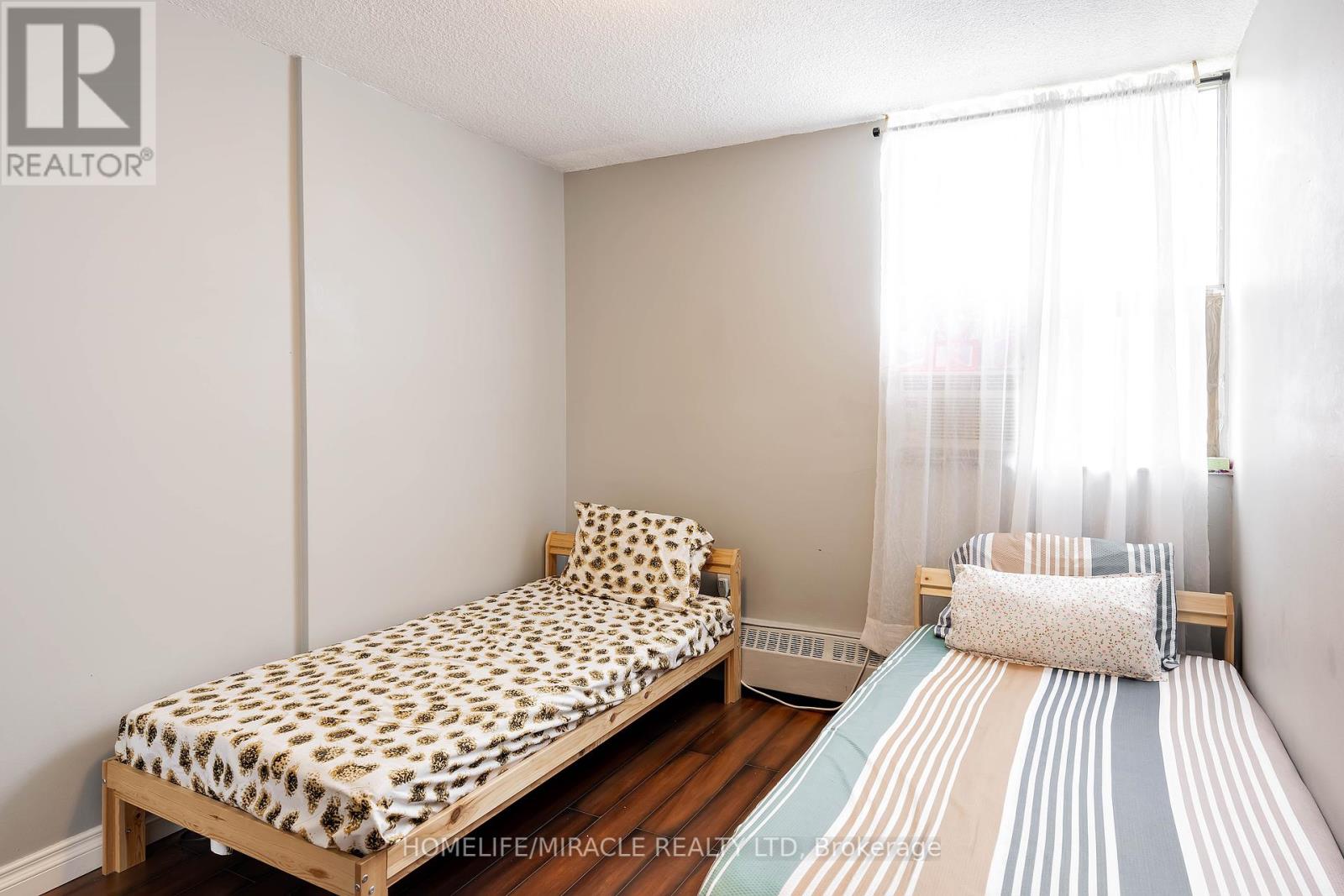 404 - 2645 Kipling Avenue, Toronto (Mount Olive-Silverstone-Jamestown), Ontario  M9V 3S6 - Photo 24 - W12441374