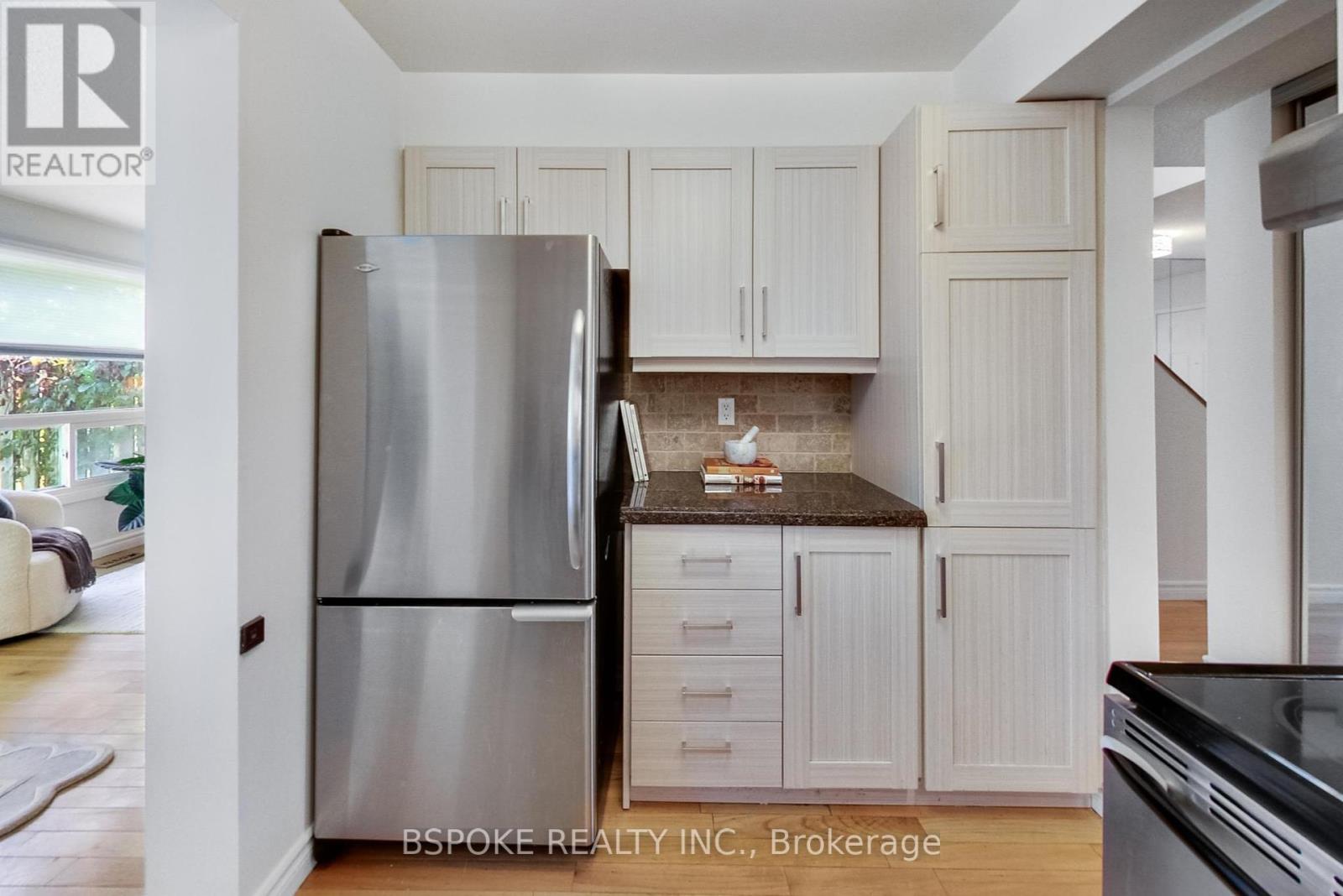 3 - 3079 Fifth Line W, Mississauga (Sheridan), Ontario  L5L 3T1 - Photo 13 - W12441378
