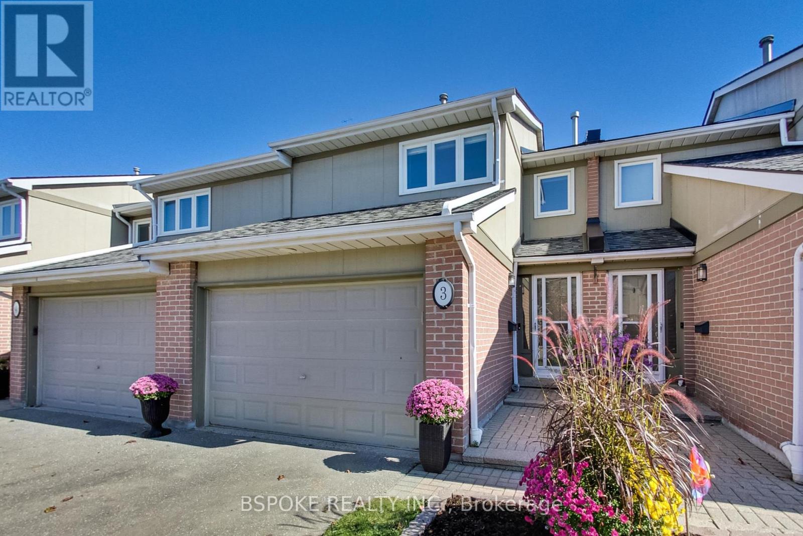 3 - 3079 Fifth Line W, Mississauga (Sheridan), Ontario  L5L 3T1 - Photo 2 - W12441378