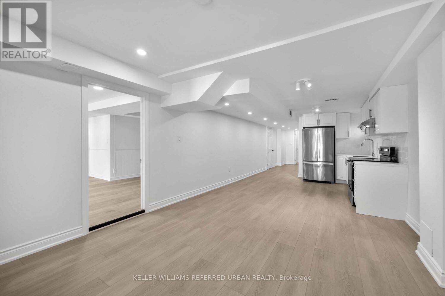 Basement - 1422 Summerhill Crescent, Oakville, Ontario  L6H 6E5 - Photo 2 - W12441403
