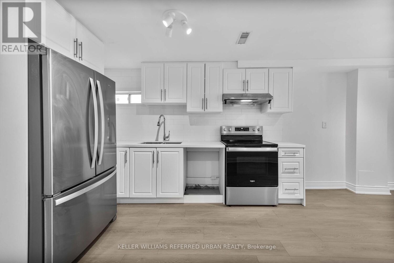Basement - 1422 Summerhill Crescent, Oakville, Ontario  L6H 6E5 - Photo 9 - W12441403