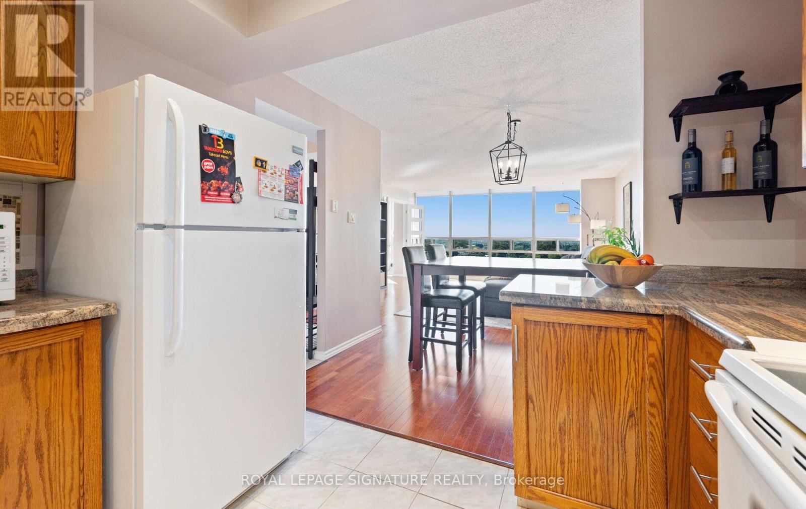 1207 - 310 Mill Street S, Brampton, Ontario  L6Y 3B1 - Photo 17 - W12441431