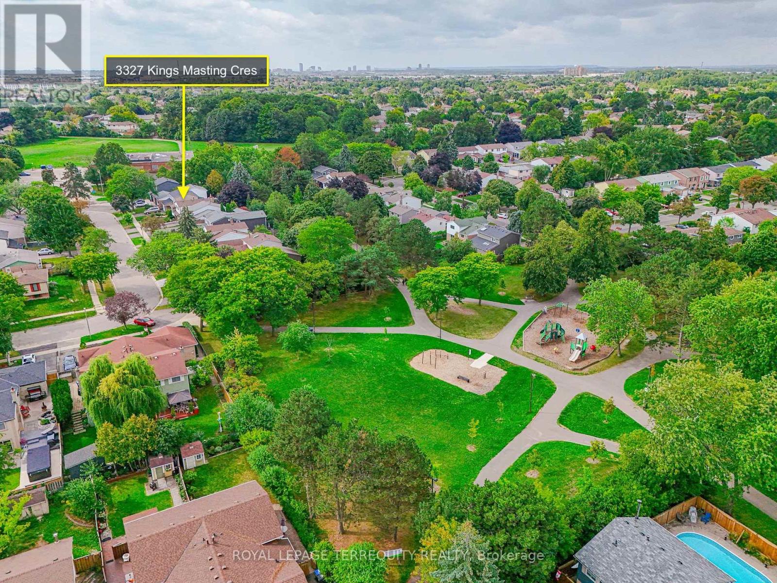 3327 Kings Masting Crescent, Mississauga, Ontario  L5L 1G5 - Photo 48 - W12441439