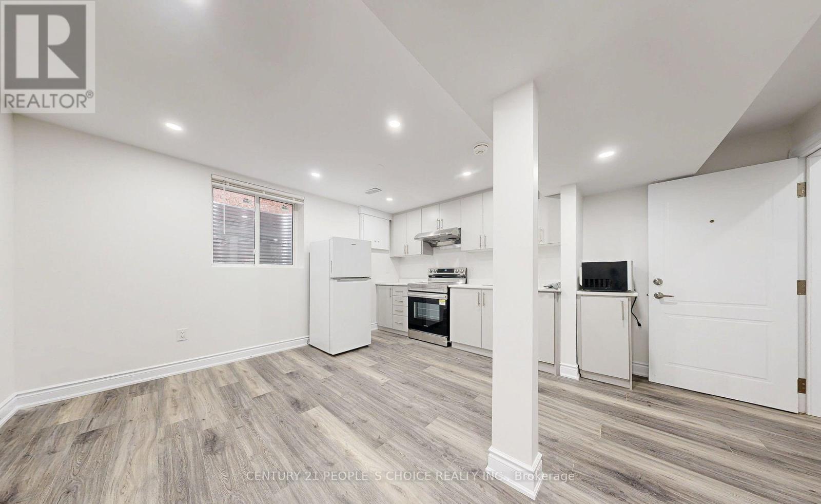 31 Dorking Drive, Brampton (Heart Lake West), Ontario  L6Z 3T9 - Photo 35 - W12441440
