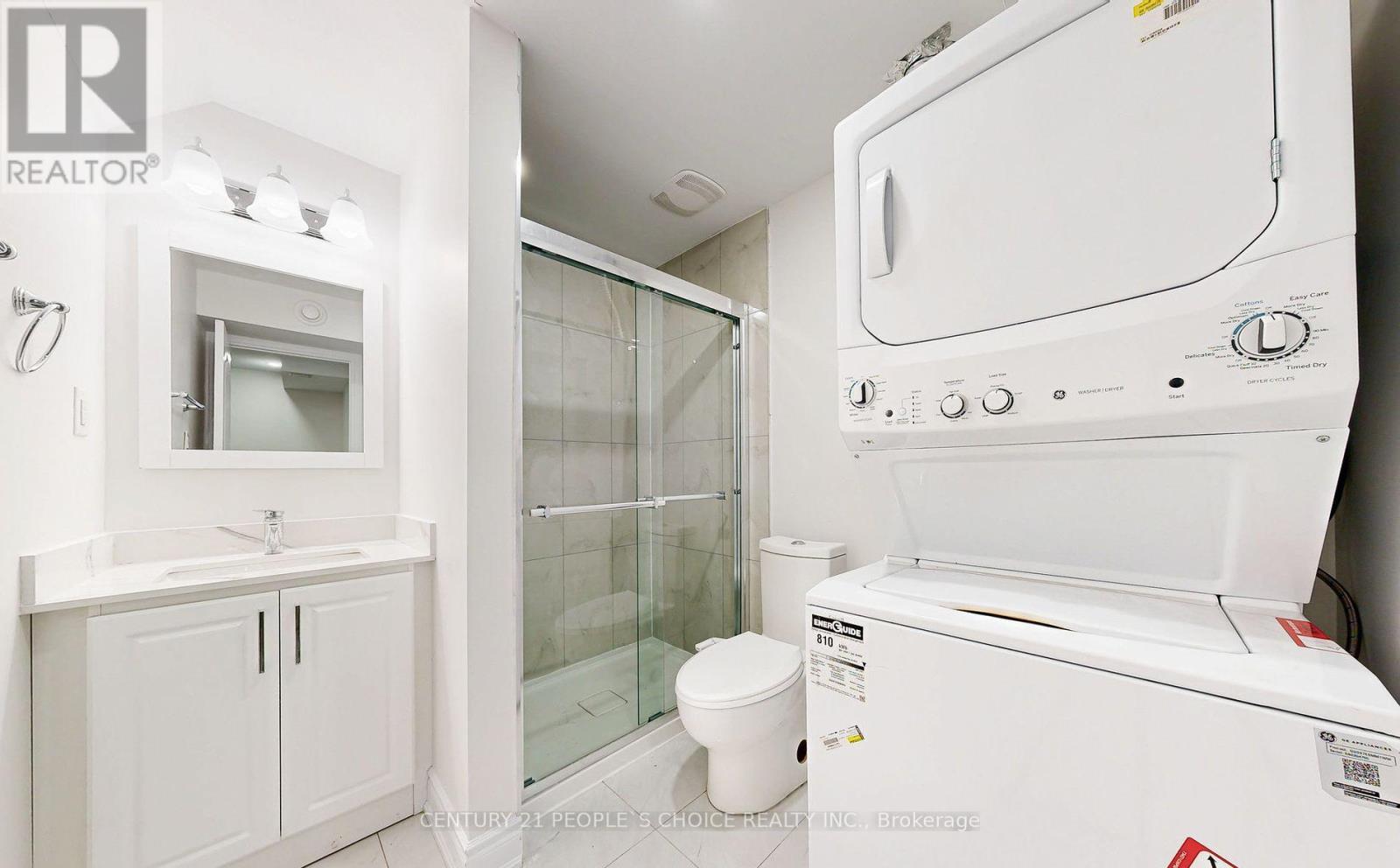 31 Dorking Drive, Brampton (Heart Lake West), Ontario  L6Z 3T9 - Photo 39 - W12441440