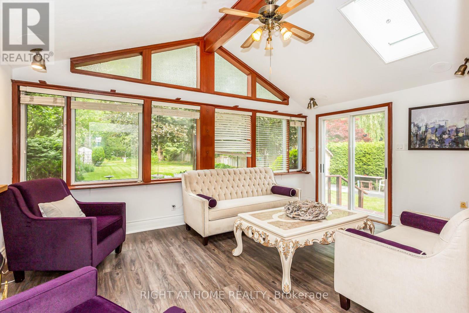 411 Maplehurst Avenue, Oakville, Ontario  L6L 4Y3 - Photo 14 - W12441458