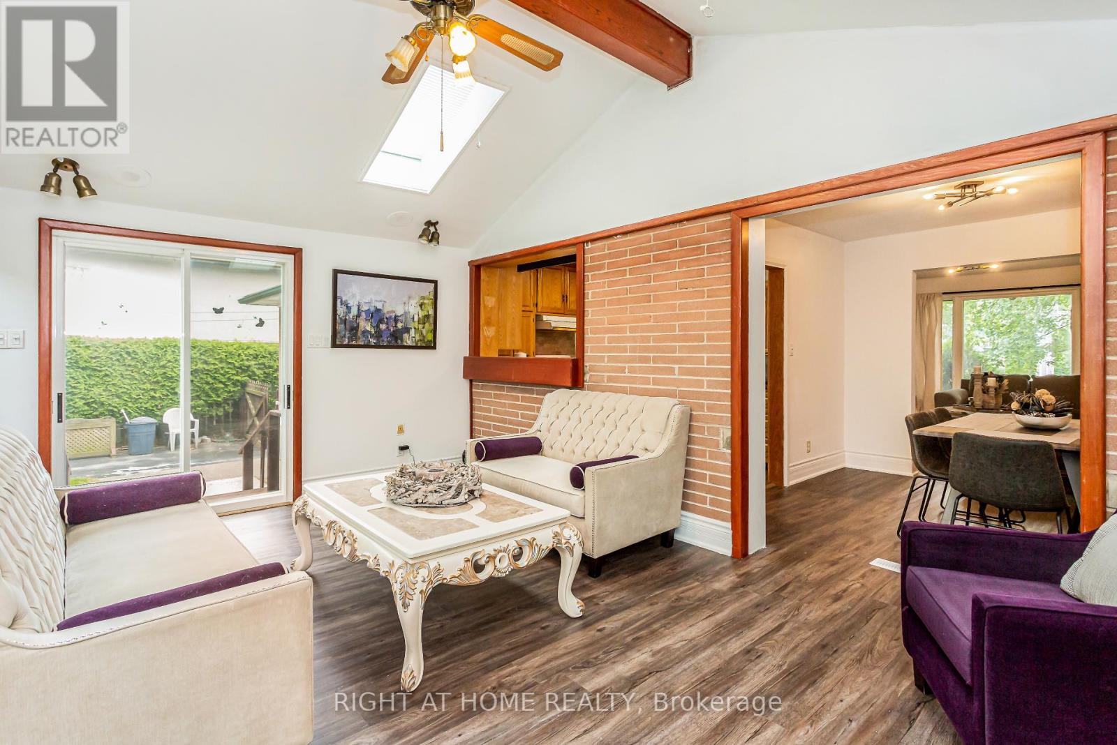 411 Maplehurst Avenue, Oakville, Ontario  L6L 4Y3 - Photo 16 - W12441458
