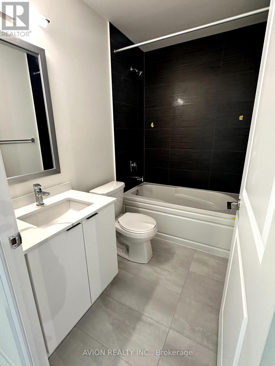 1110 - 15 Watergarden Drive, Mississauga, Ontario  L5R 0H4 - Photo 12 - W12441466