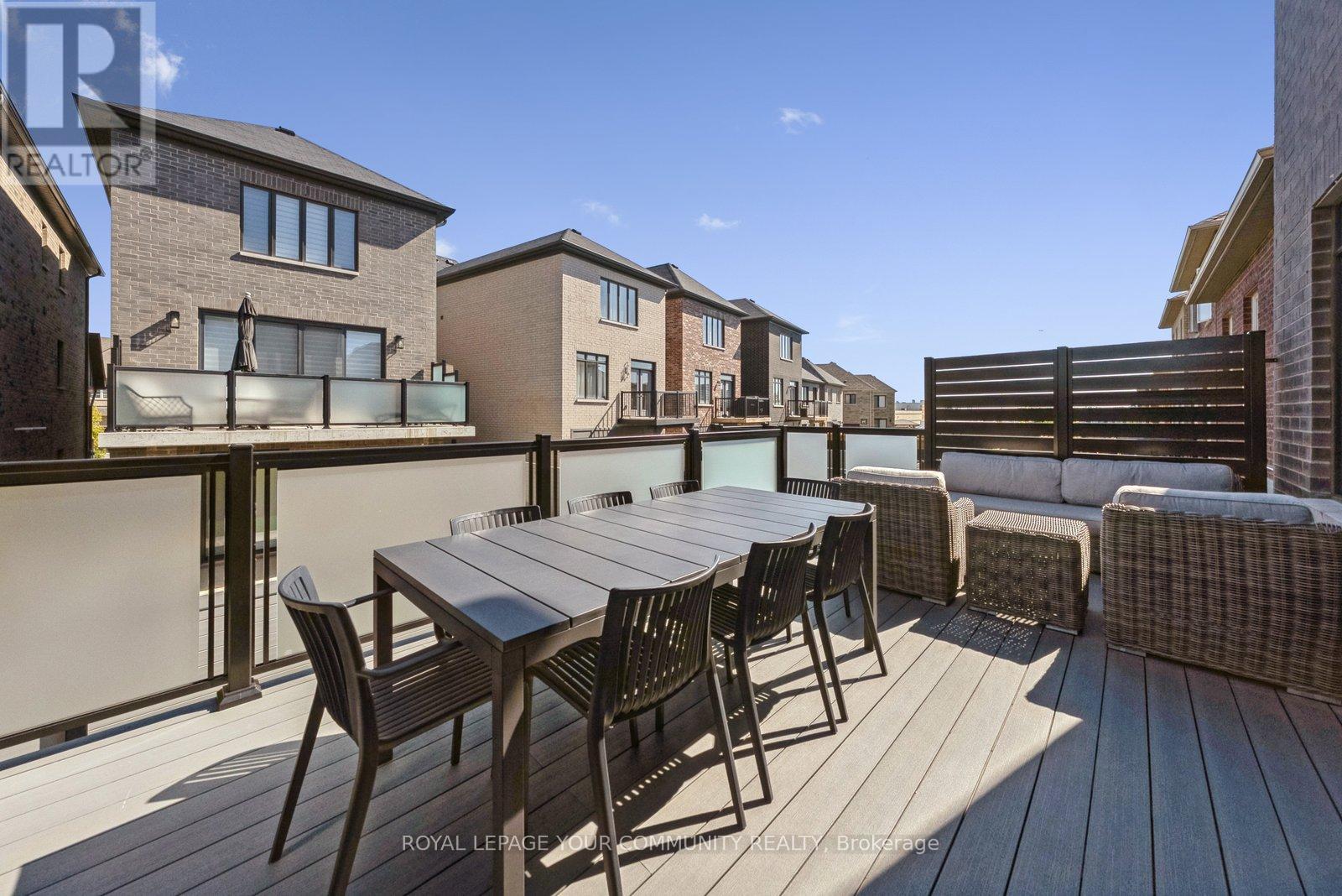 143 Vellore Park Avenue, Vaughan (Vellore Village), Ontario  L4H 4S5 - Photo 10 - N12441424