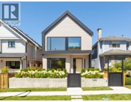 2 1243 E 27TH AVENUE, Vancouver, British Columbia