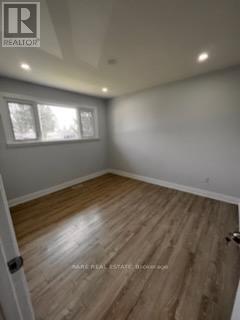 1942 Duluth Crescent, London East, Ontario  N5V 1H7 - Photo 10 - X12441391
