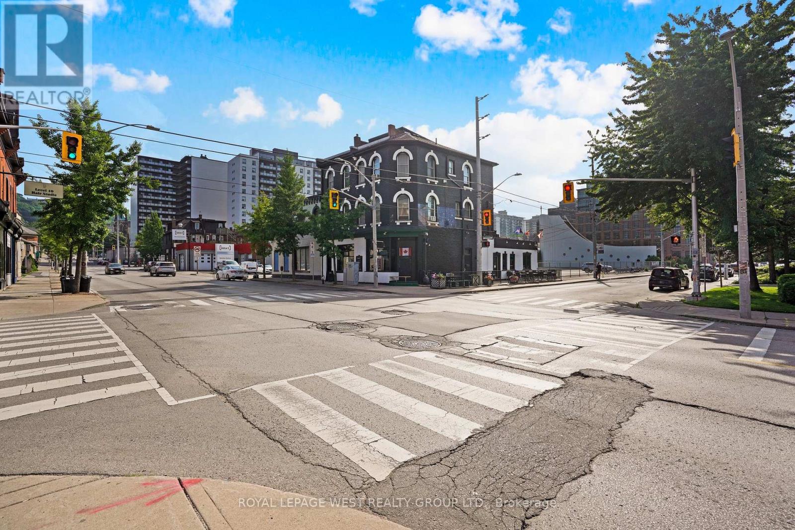 174 John Street S, Hamilton (Corktown), Ontario  L8N 2C6 - Photo 2 - X12441410