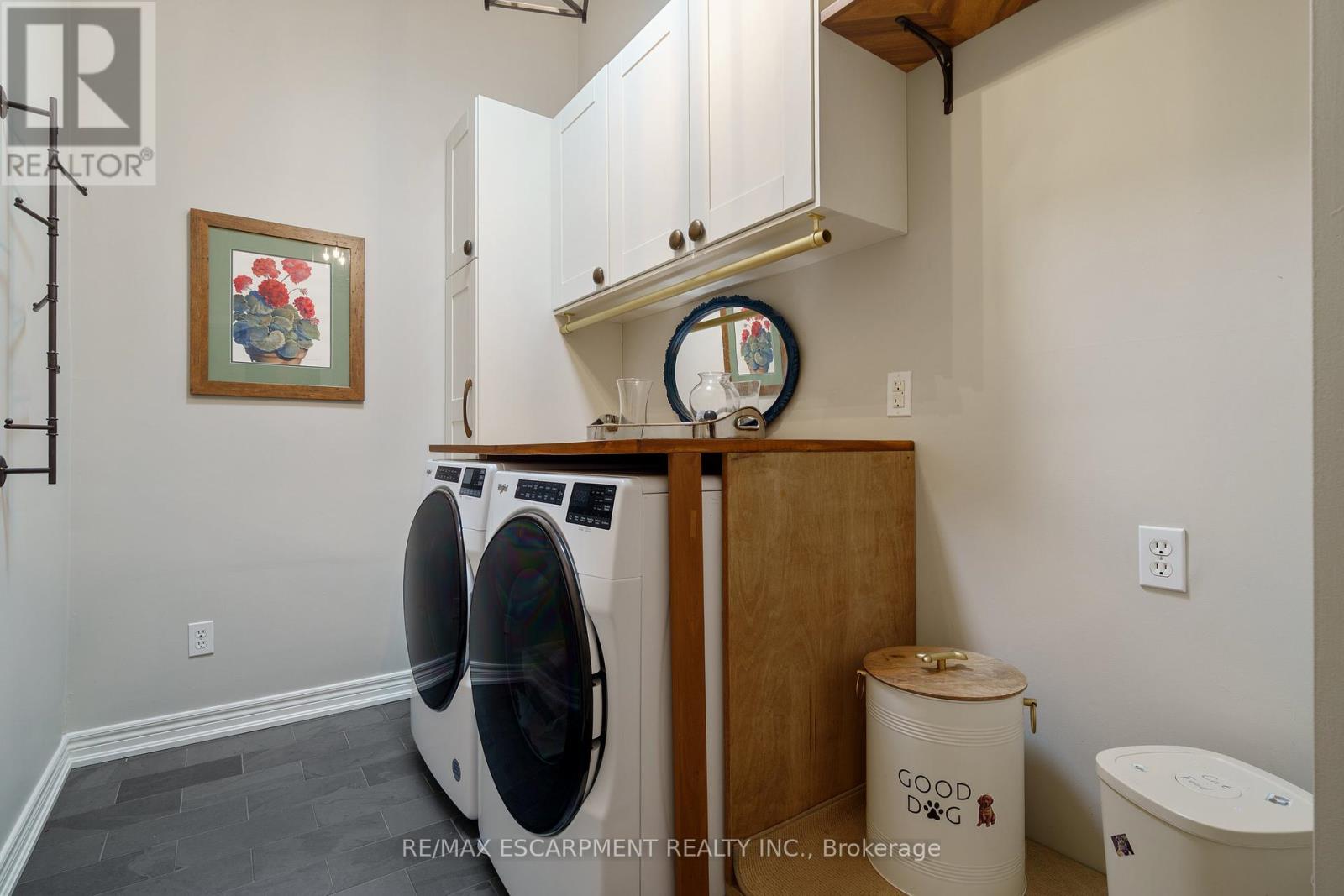 353 Park Street W, Hamilton, Ontario  L9H 1Z6 - Photo 33 - X12441455