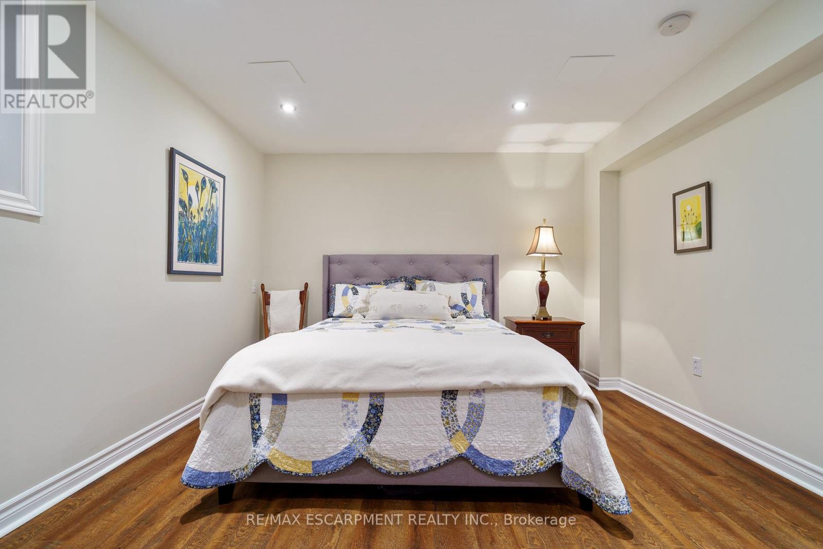 353 Park Street W, Hamilton, Ontario  L9H 1Z6 - Photo 41 - X12441455
