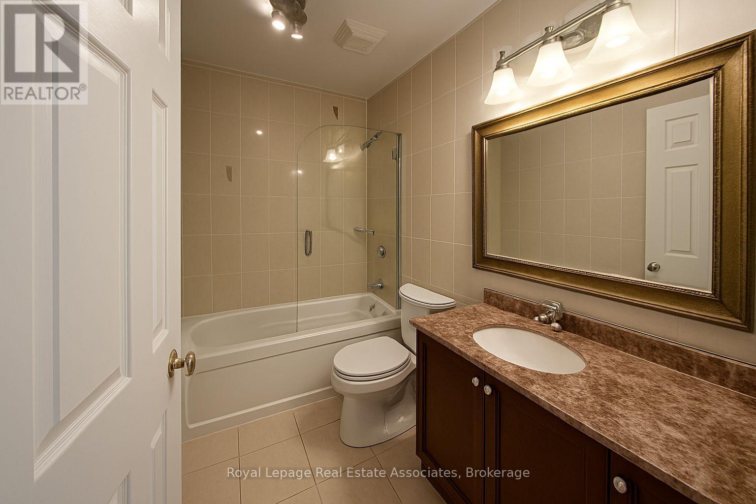 34 - 1675 Upper Gage Avenue, Hamilton, Ontario  L8W 3R8 - Photo 14 - X12441468