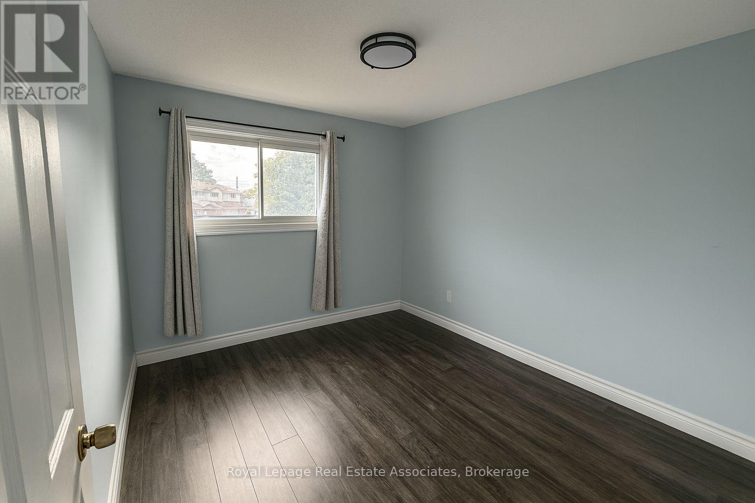 34 - 1675 Upper Gage Avenue, Hamilton, Ontario  L8W 3R8 - Photo 16 - X12441468
