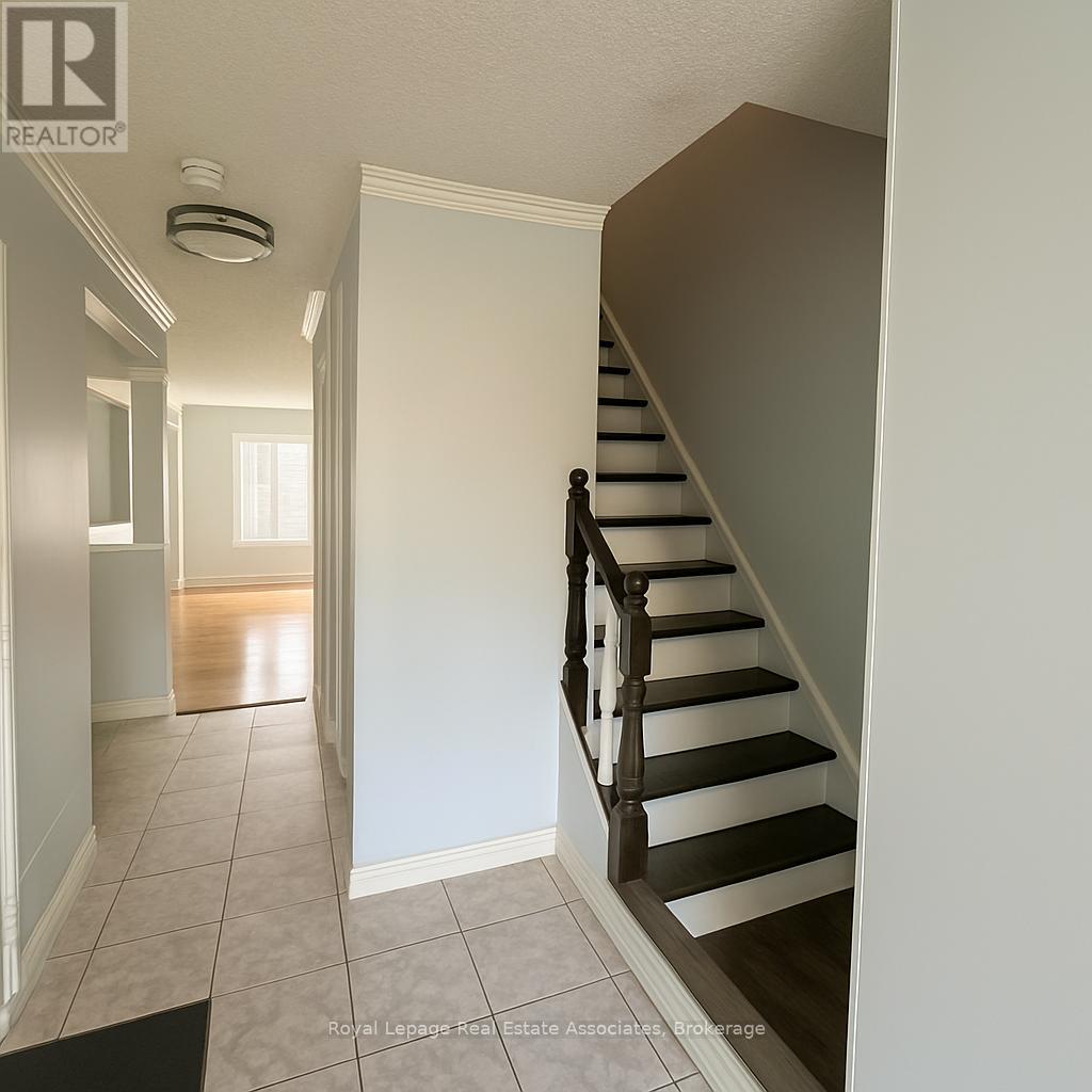 34 - 1675 Upper Gage Avenue, Hamilton, Ontario  L8W 3R8 - Photo 2 - X12441468