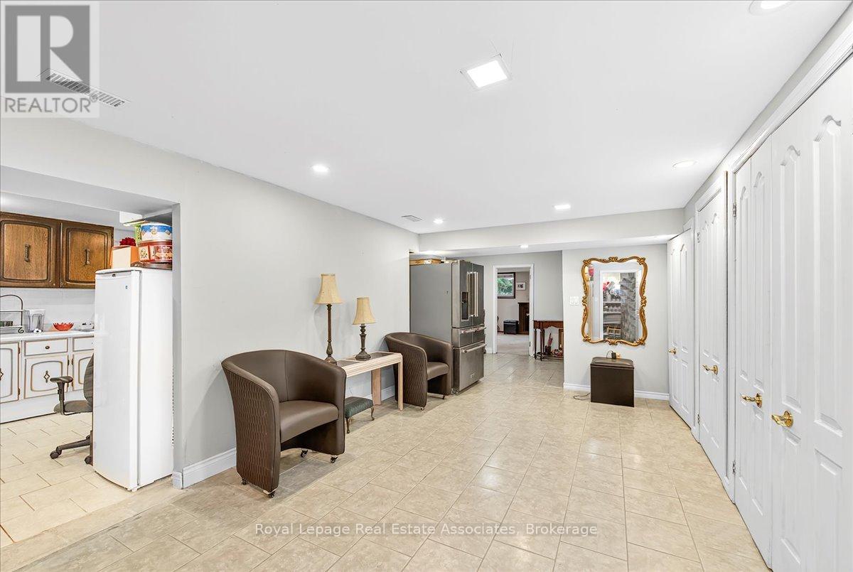 51 Picton Street W, Hamilton, Ontario  L8L 1E4 - Photo 26 - X12441471