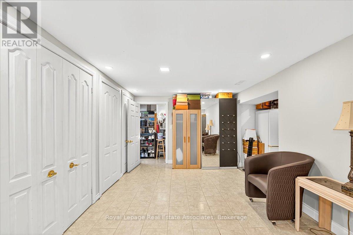 51 Picton Street W, Hamilton, Ontario  L8L 1E4 - Photo 27 - X12441471