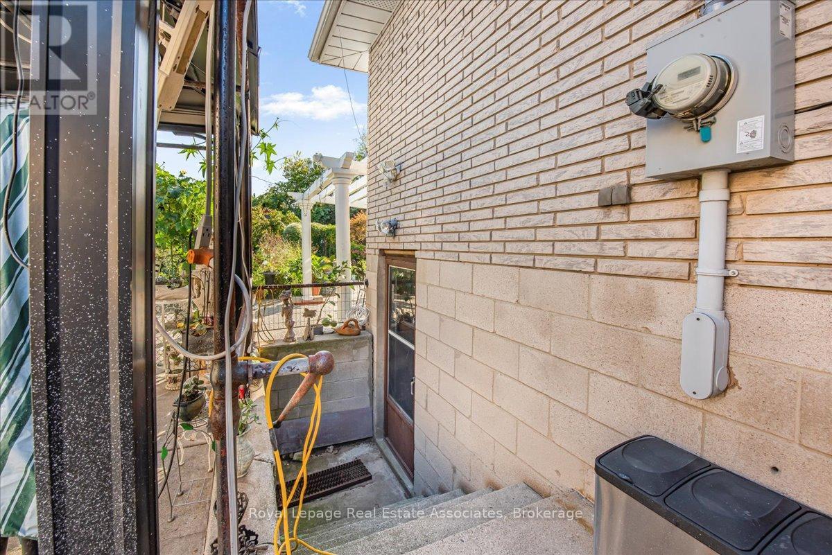 51 Picton Street W, Hamilton, Ontario  L8L 1E4 - Photo 33 - X12441471