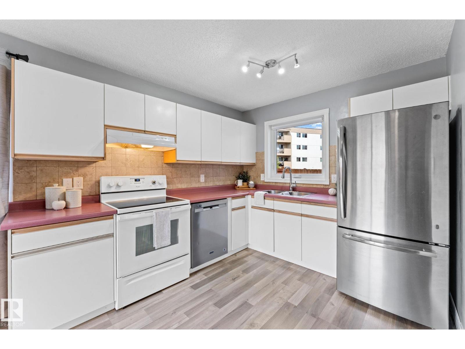 14659 52 St Nw Nw, Edmonton, Alberta  T5A 4Z7 - Photo 16 - E4460528