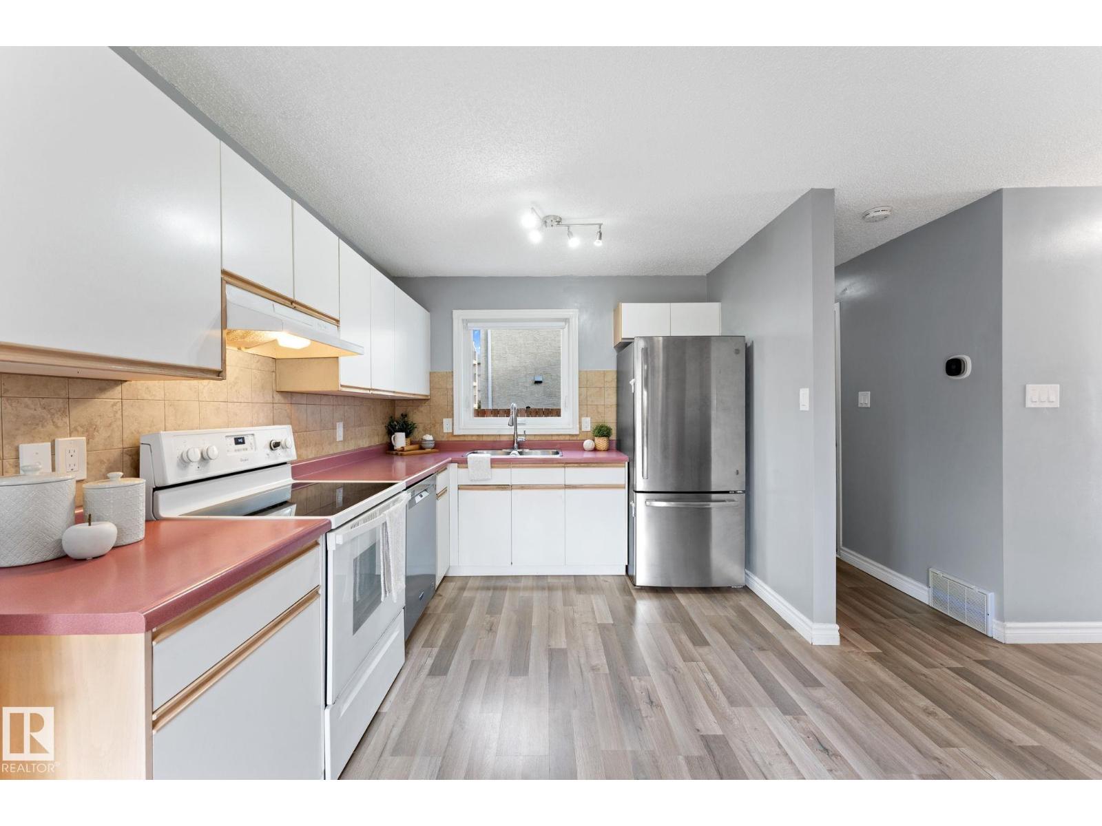14659 52 St Nw Nw, Edmonton, Alberta  T5A 4Z7 - Photo 17 - E4460528
