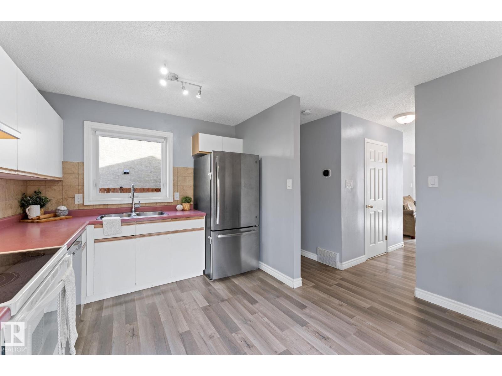 14659 52 St Nw Nw, Edmonton, Alberta  T5A 4Z7 - Photo 18 - E4460528