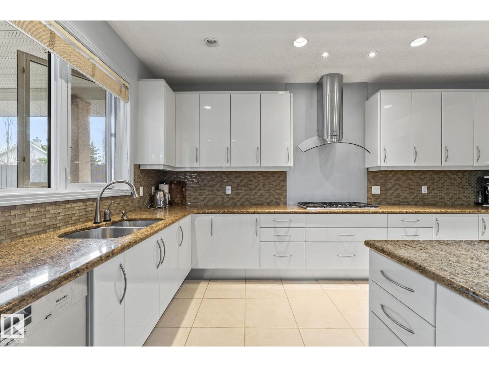473 Heffernan Dr Nw, Edmonton, Alberta  T6R 2X1 - Photo 15 - E4460529