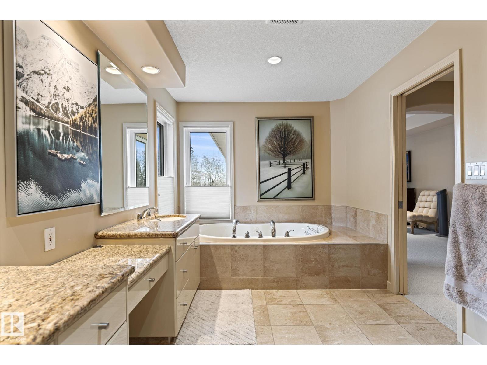 473 Heffernan Dr Nw, Edmonton, Alberta  T6R 2X1 - Photo 36 - E4460529