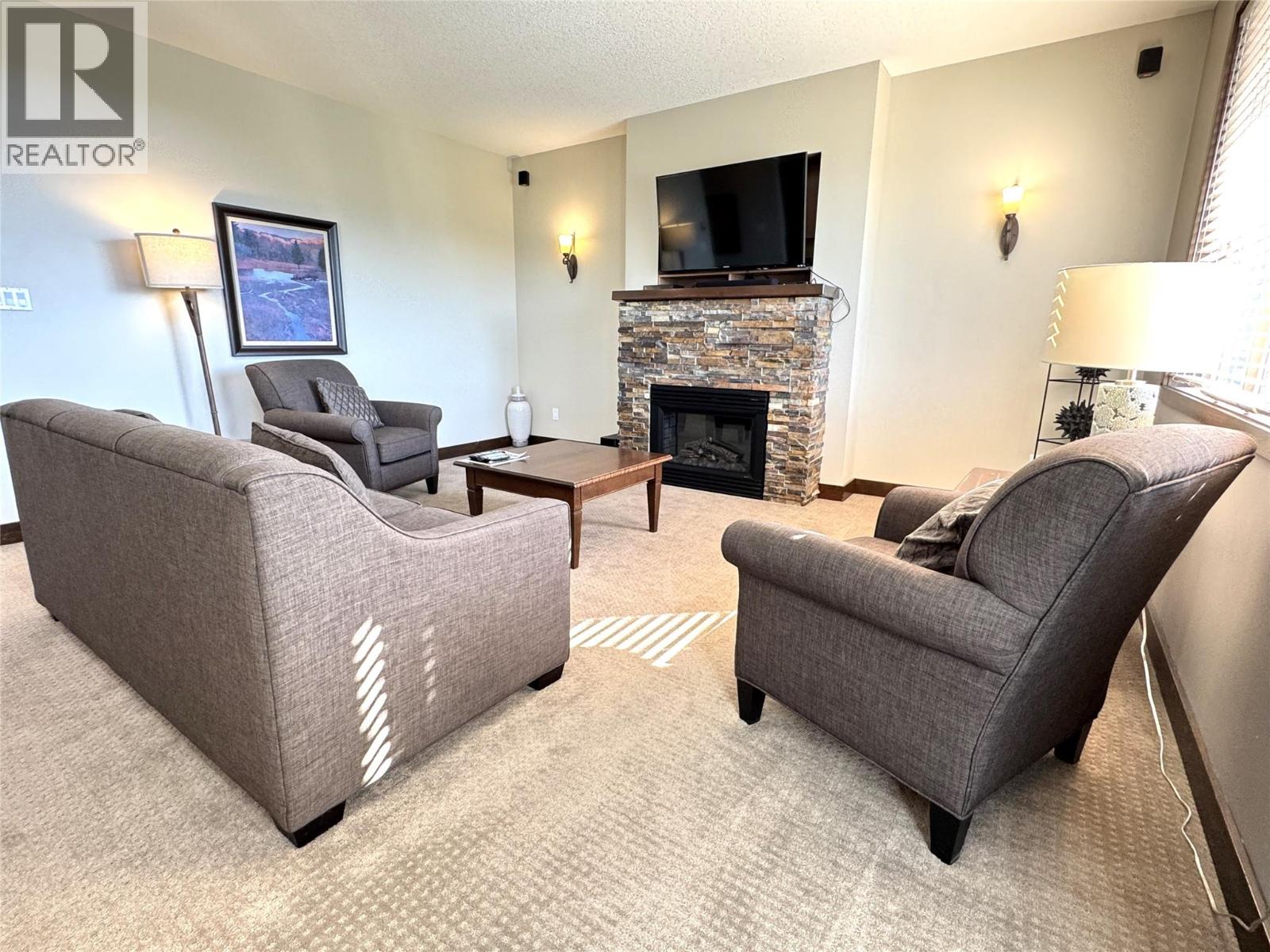 600 Bighorn Boulevard Unit# 633d, Radium Hot Springs, British Columbia  V0A 1M0 - Photo 6 - 2475263