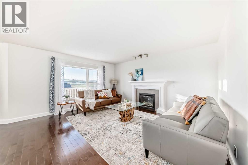 83 Bridlecrest Street Sw, Calgary, Alberta  T2Y 4Y8 - Photo 12 - A2258150