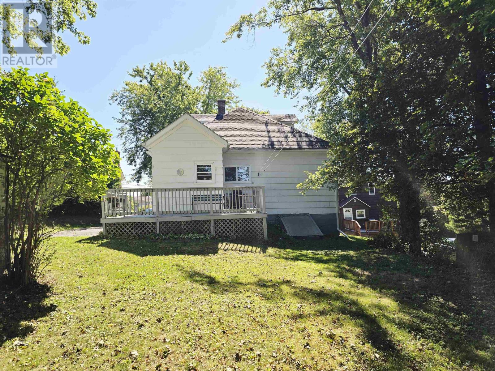 37 Diamond Street, Trenton, Nova Scotia  B0K 1X0 - Photo 41 - 202522285