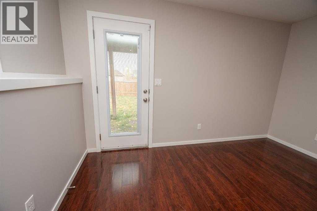 60 Long Close, Red Deer, Alberta  T4R 3N8 - Photo 12 - A2242073