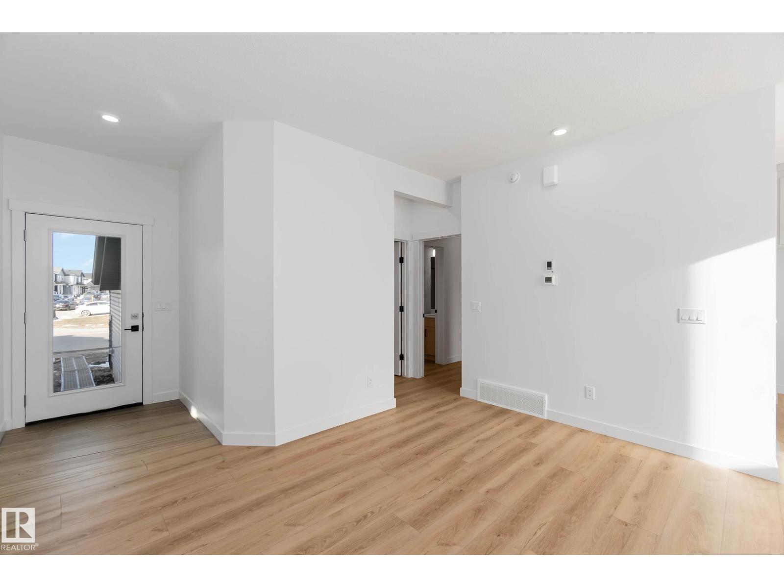 1603 12 St Nw, Edmonton, Alberta  T6T 0S9 - Photo 4 - E4460360
