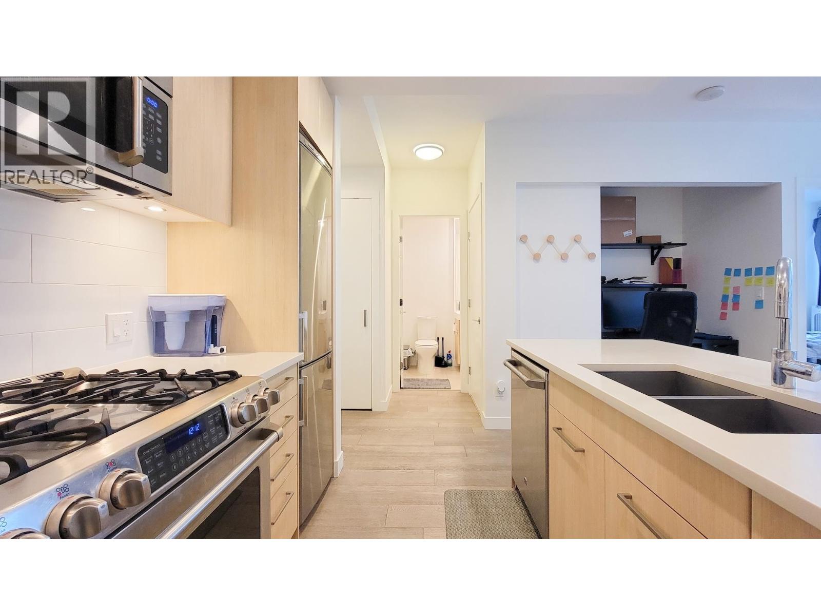 706 9080 University Crescent, Burnaby, British Columbia  V5A 0B7 - Photo 9 - R3053799
