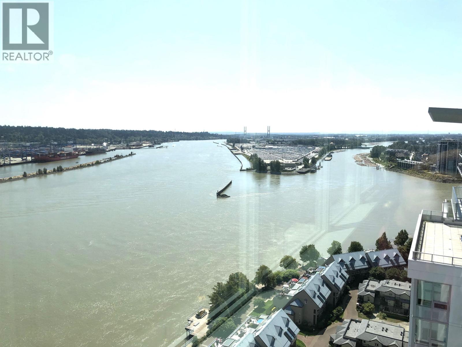 1905 908 Quayside Drive, New Westminster, British Columbia  V3M 0J9 - Photo 2 - R3053815