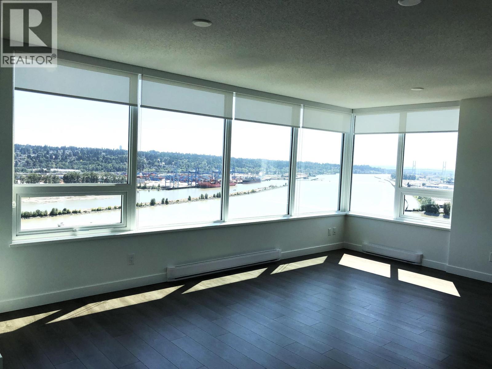 1905 908 Quayside Drive, New Westminster, British Columbia  V3M 0J9 - Photo 3 - R3053815