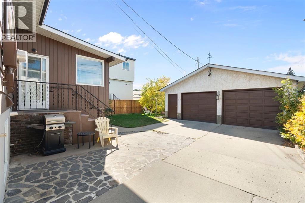 7611 25 Street Se, Calgary, Alberta  T2C 1A4 - Photo 40 - A2260670
