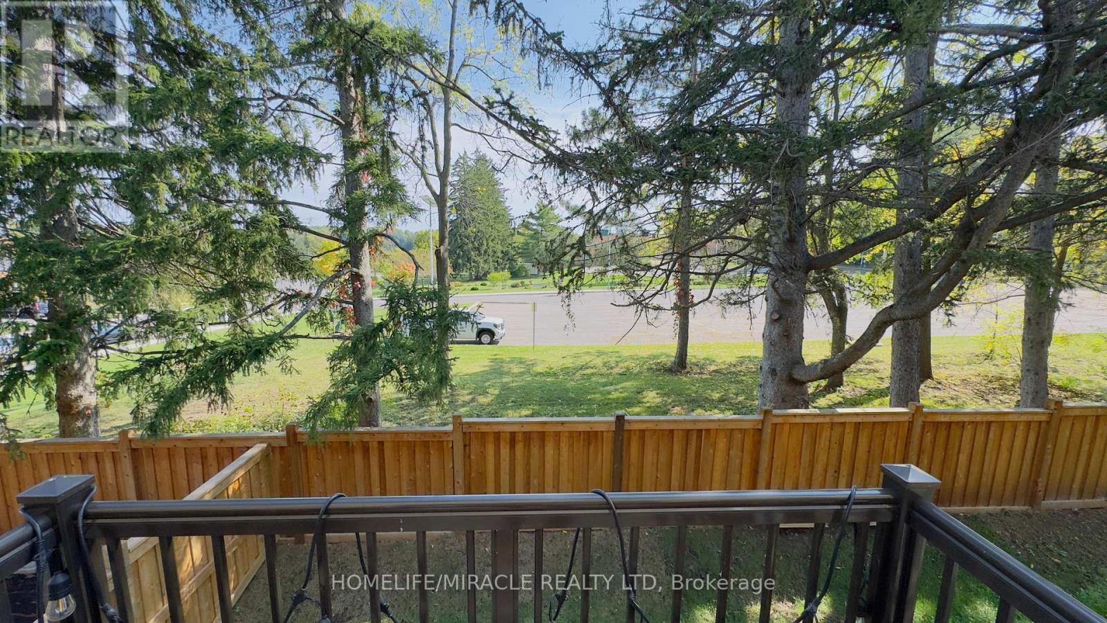9 Briar Court, Halton Hills, Ontario  L7G 0P5 - Photo 33 - W12425734