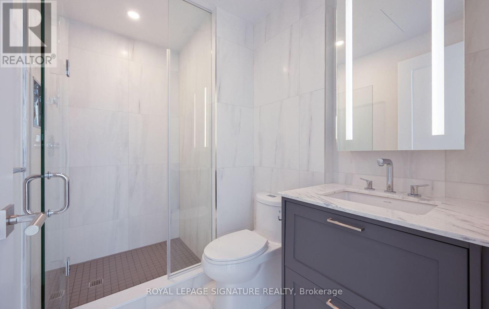105 - 10 In On The Park Drive, Toronto, Ontario  M3C 0P9 - Photo 29 - C12441489