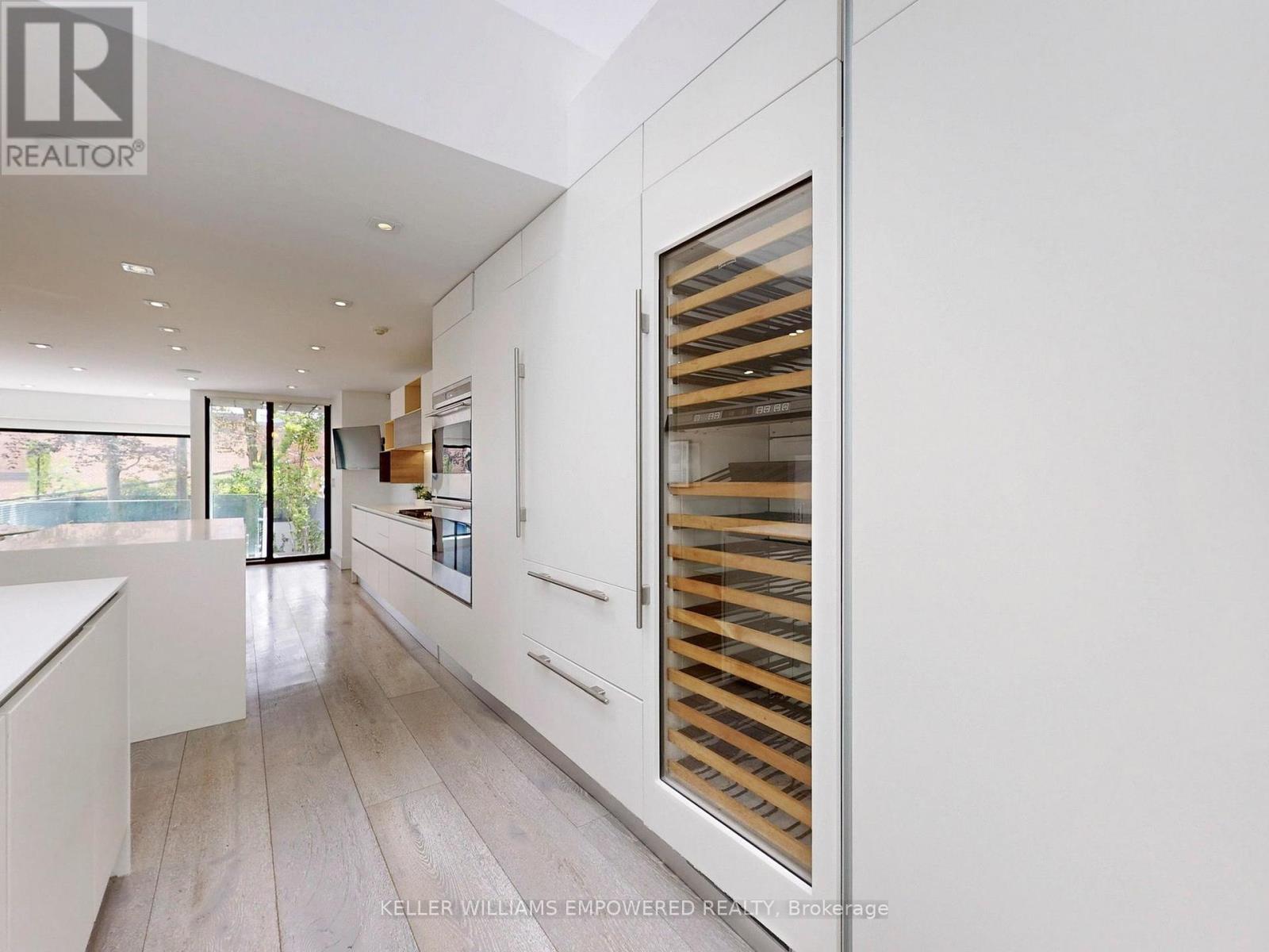41 Berryman Street, Toronto, Ontario  M5R 1M7 - Photo 12 - C12441494