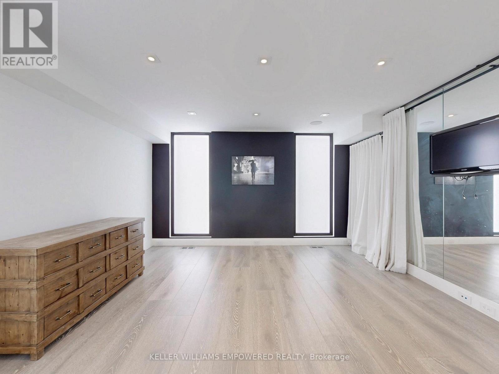 41 Berryman Street, Toronto, Ontario  M5R 1M7 - Photo 35 - C12441494