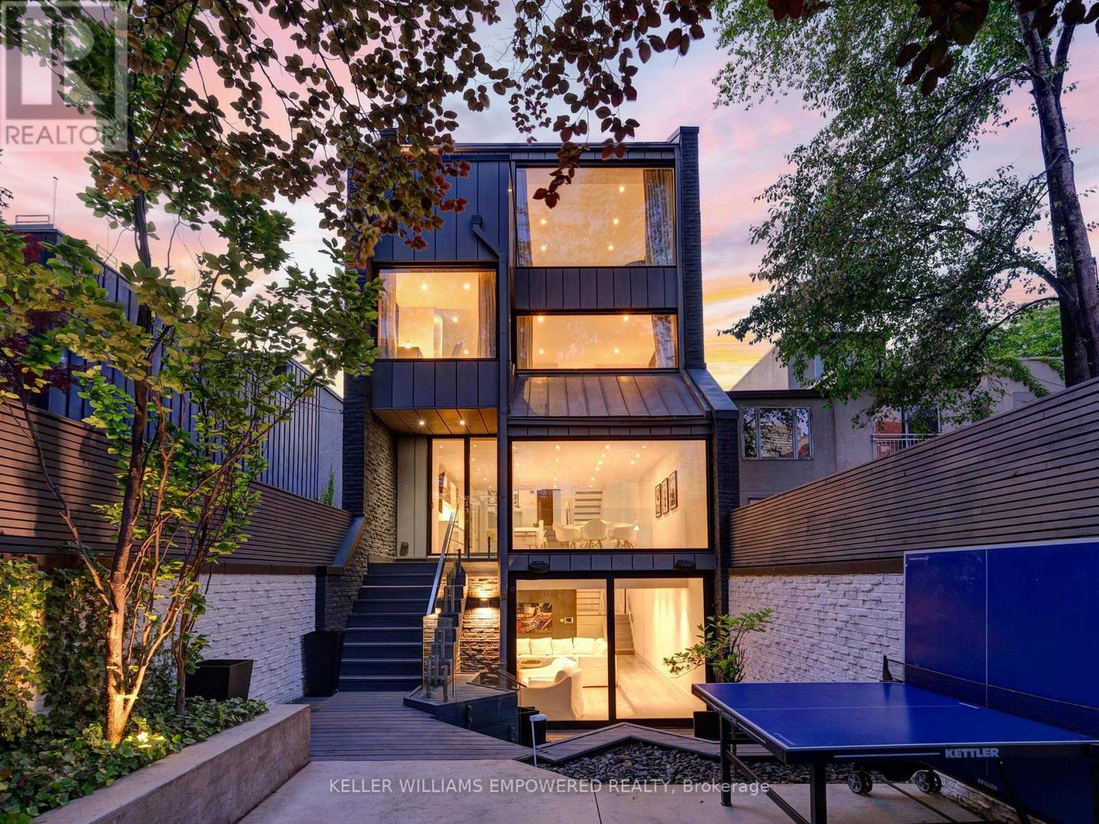 41 Berryman Street, Toronto, Ontario  M5R 1M7 - Photo 44 - C12441494