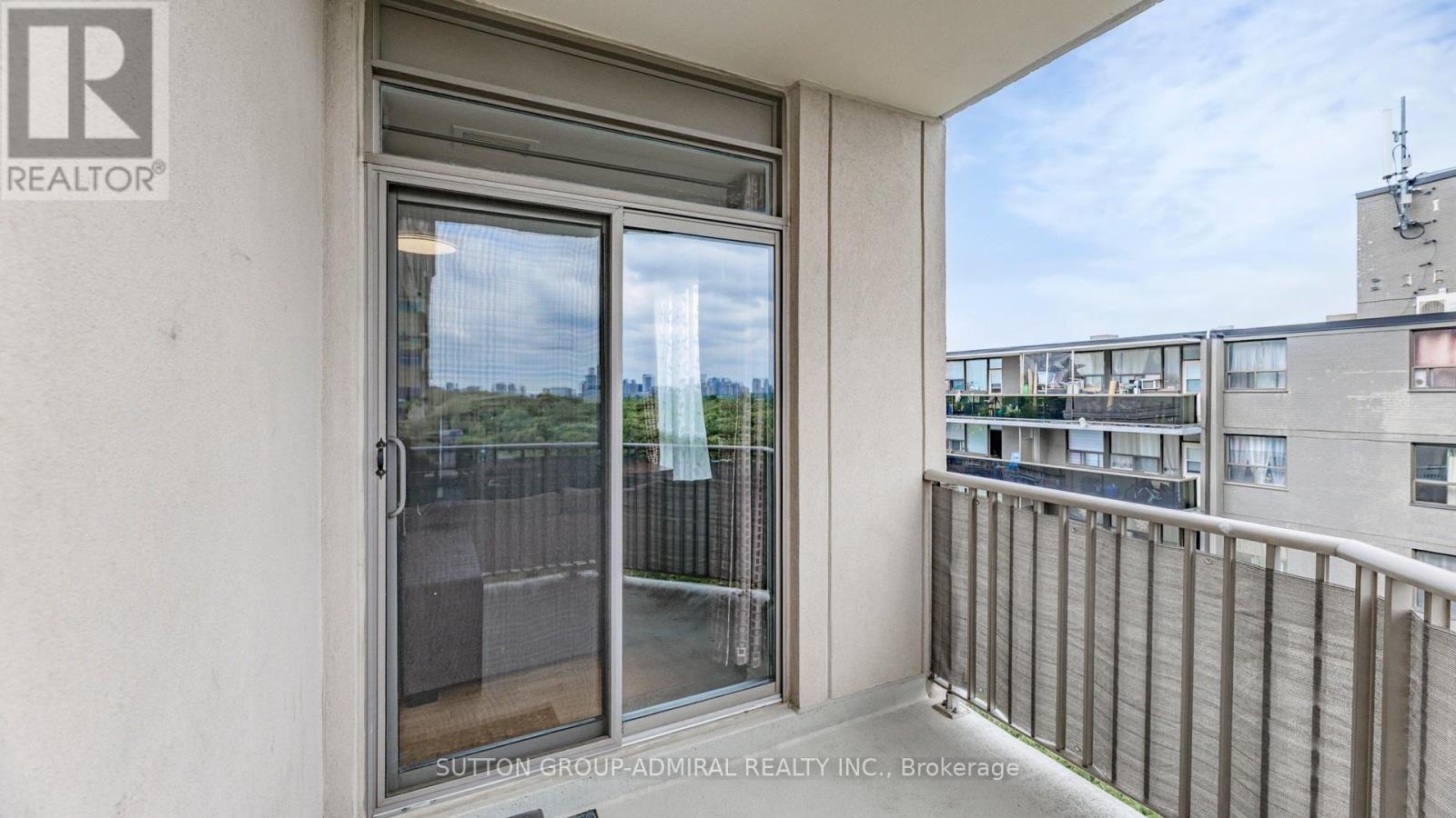 707 - 4200 Bathurst Street, Toronto, Ontario  M3H 6C7 - Photo 23 - C12441525