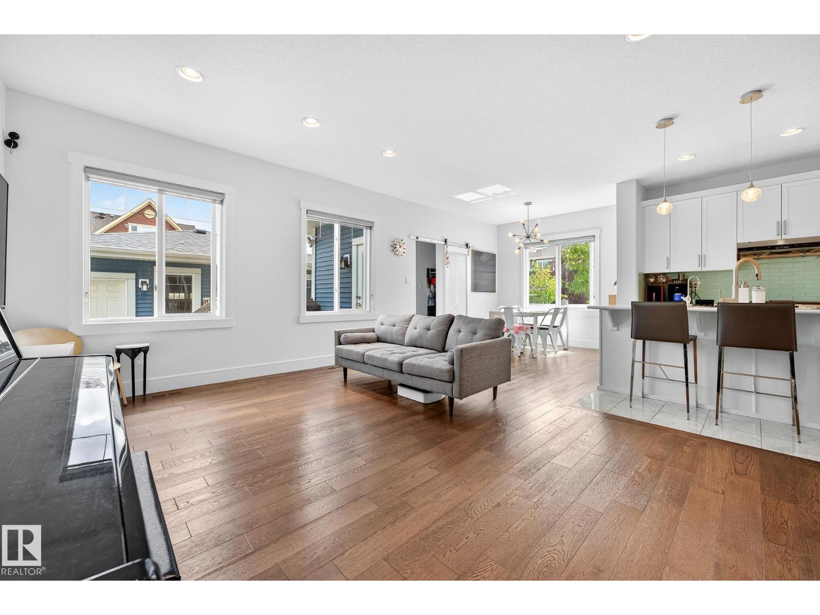 5203 Admiral Walter Hose St Nw, Edmonton, Alberta  T5E 6T5 - Photo 25 - E4460531