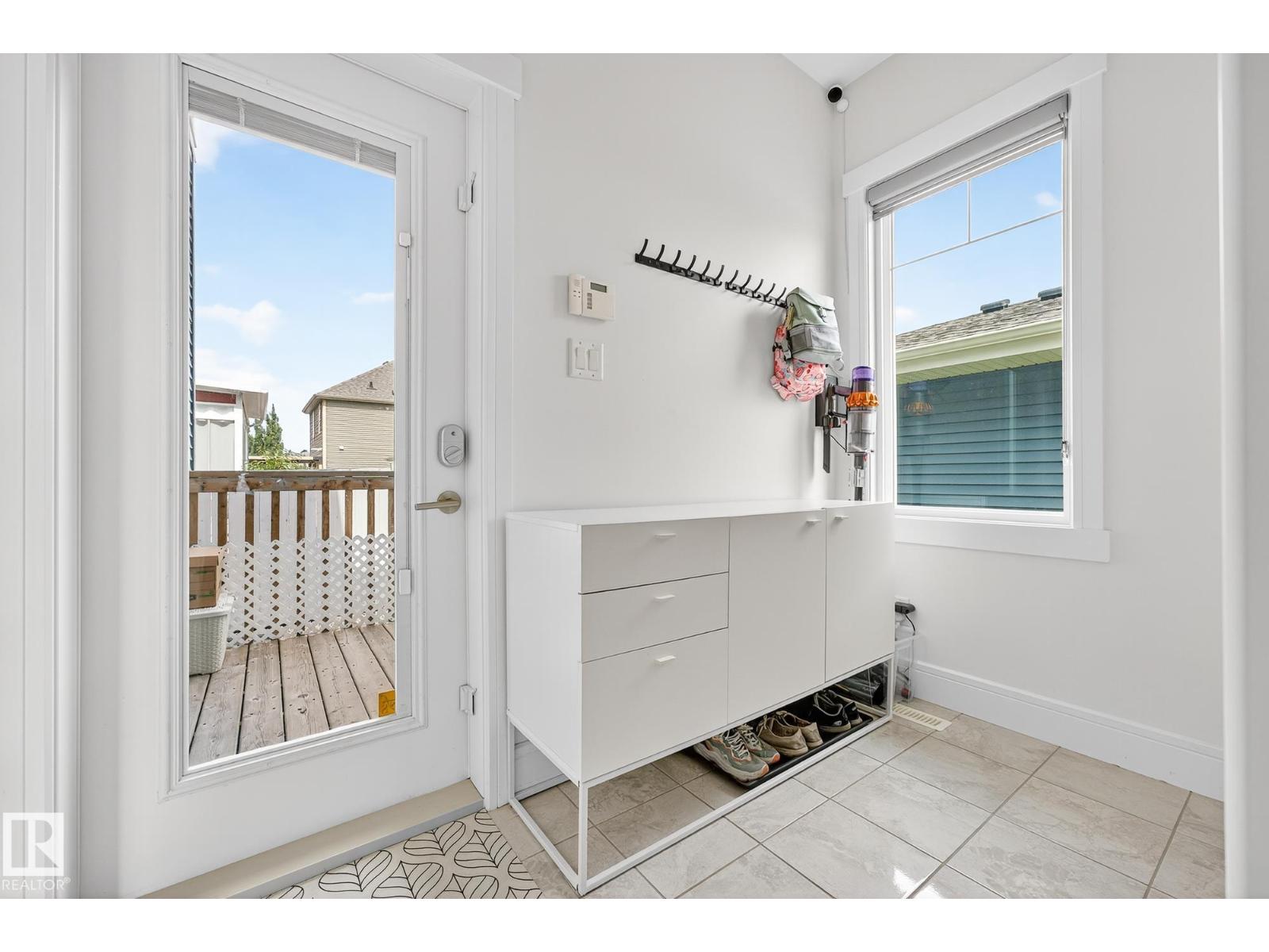 5203 Admiral Walter Hose St Nw, Edmonton, Alberta  T5E 6T5 - Photo 32 - E4460531