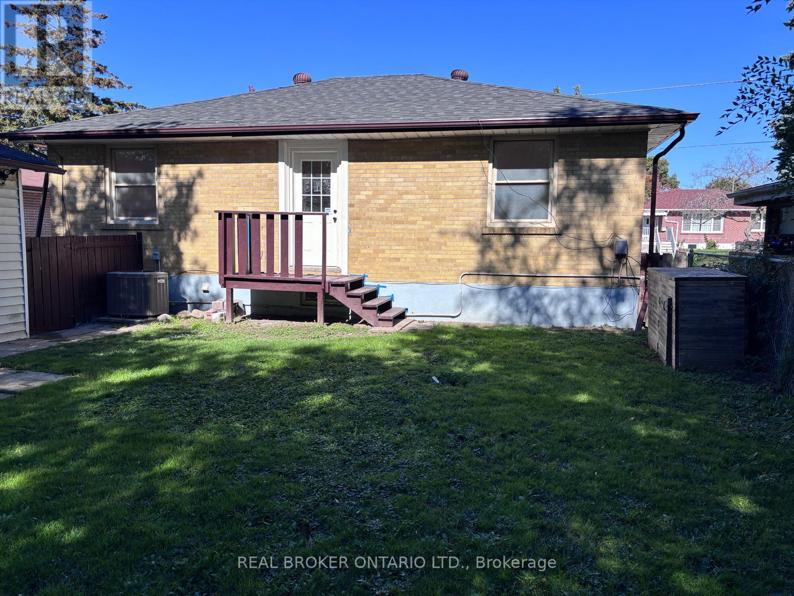 Main - 767 Gaspe Avenue, Oshawa, Ontario  L1J 1C8 - Photo 14 - E12441488